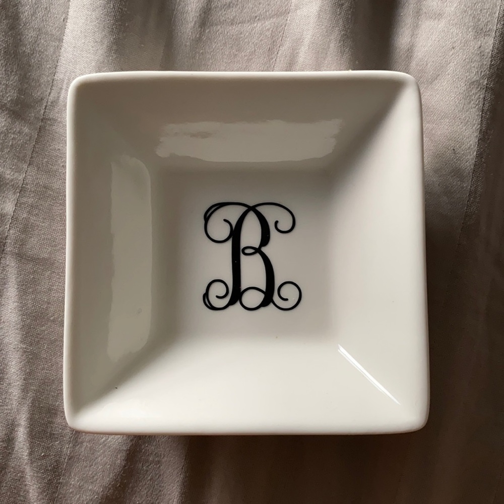 Ring dish